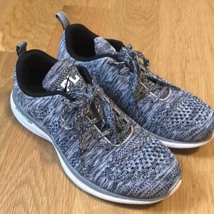 *BRAND NEW* Never been worn grey APL’s